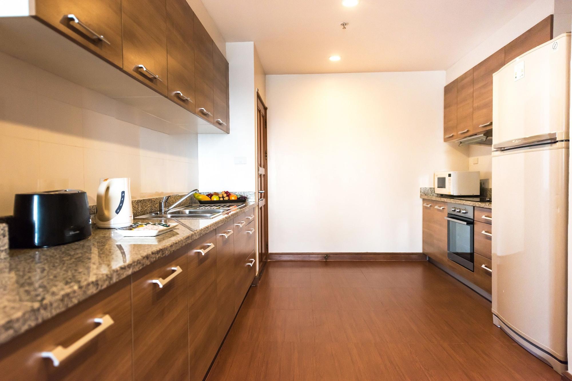 Somerset Park Suanplu Апартаменты Бангкок