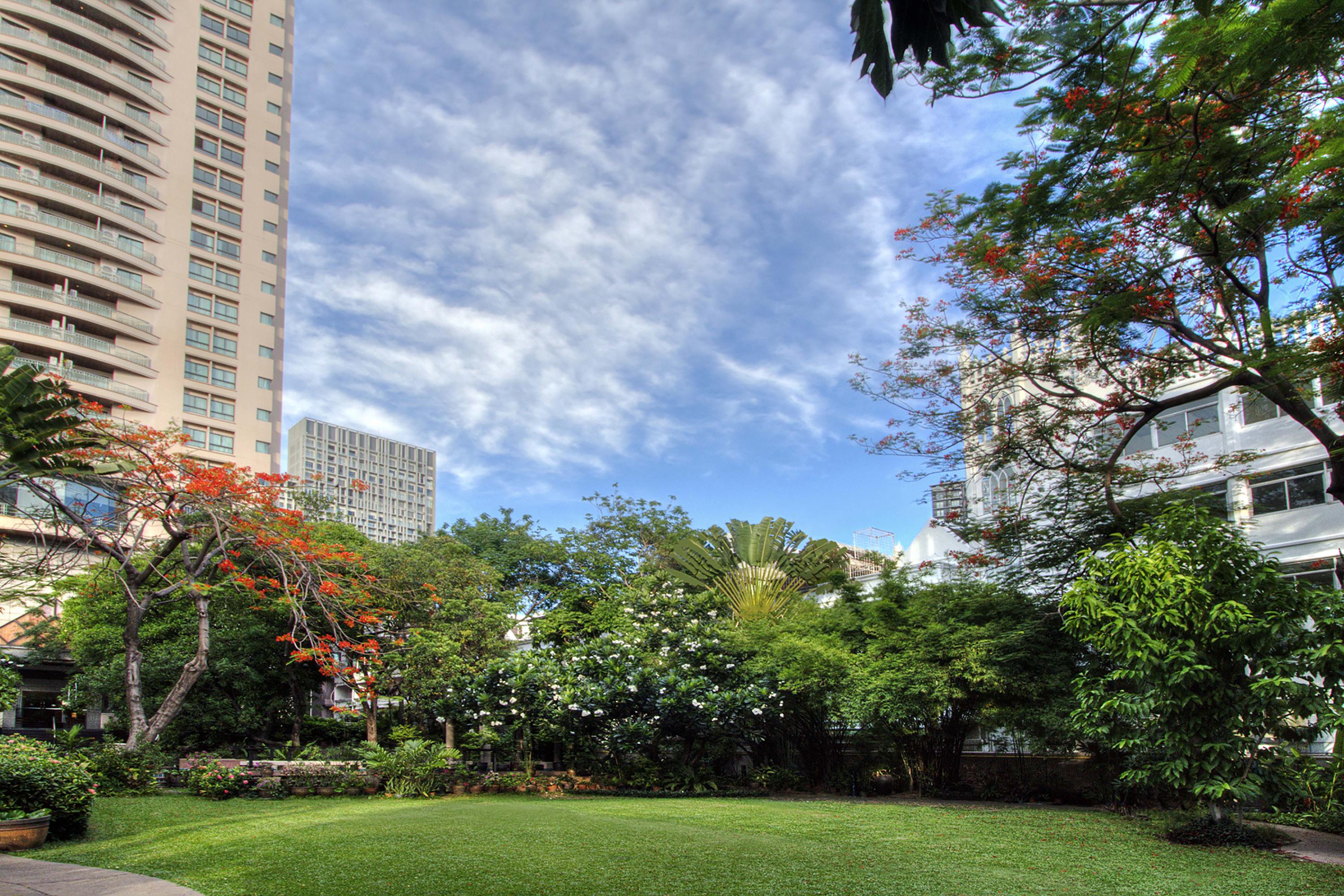 Somerset Park Suanplu Апартаменты *