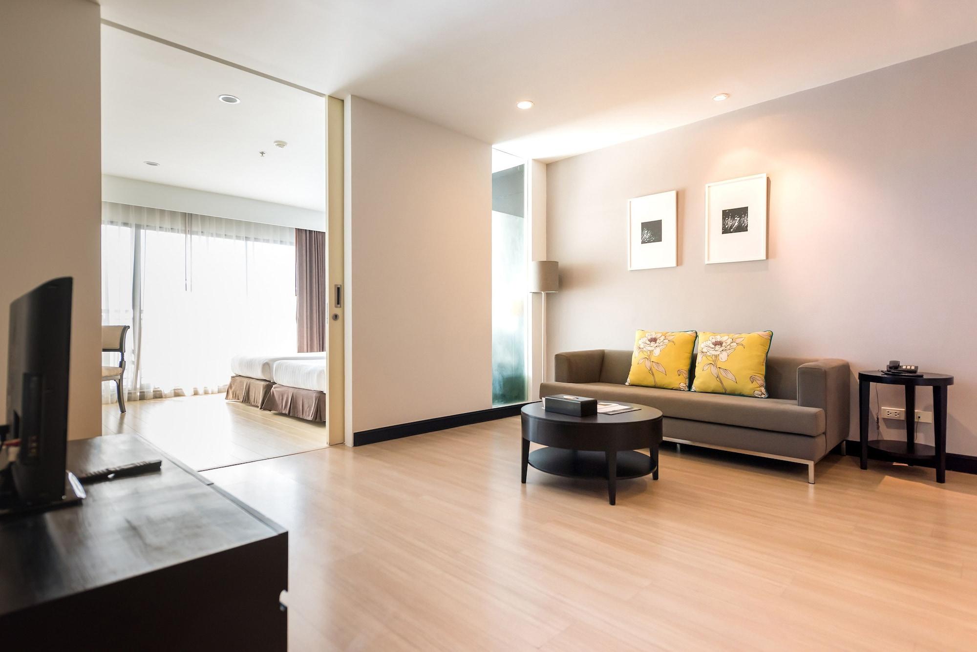 Апартаменты Somerset Park Suanplu *