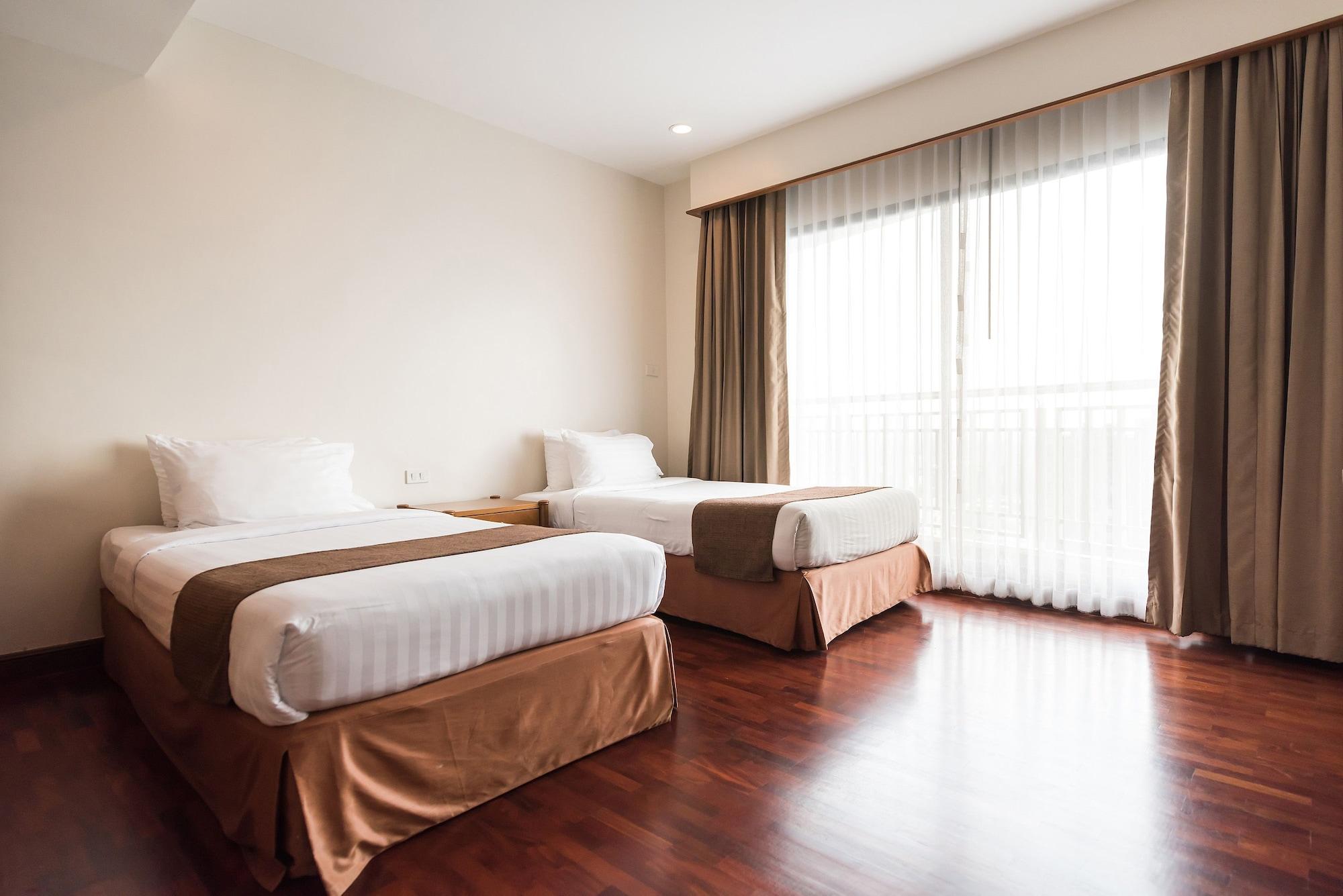 Somerset Park Suanplu Апартаменты *