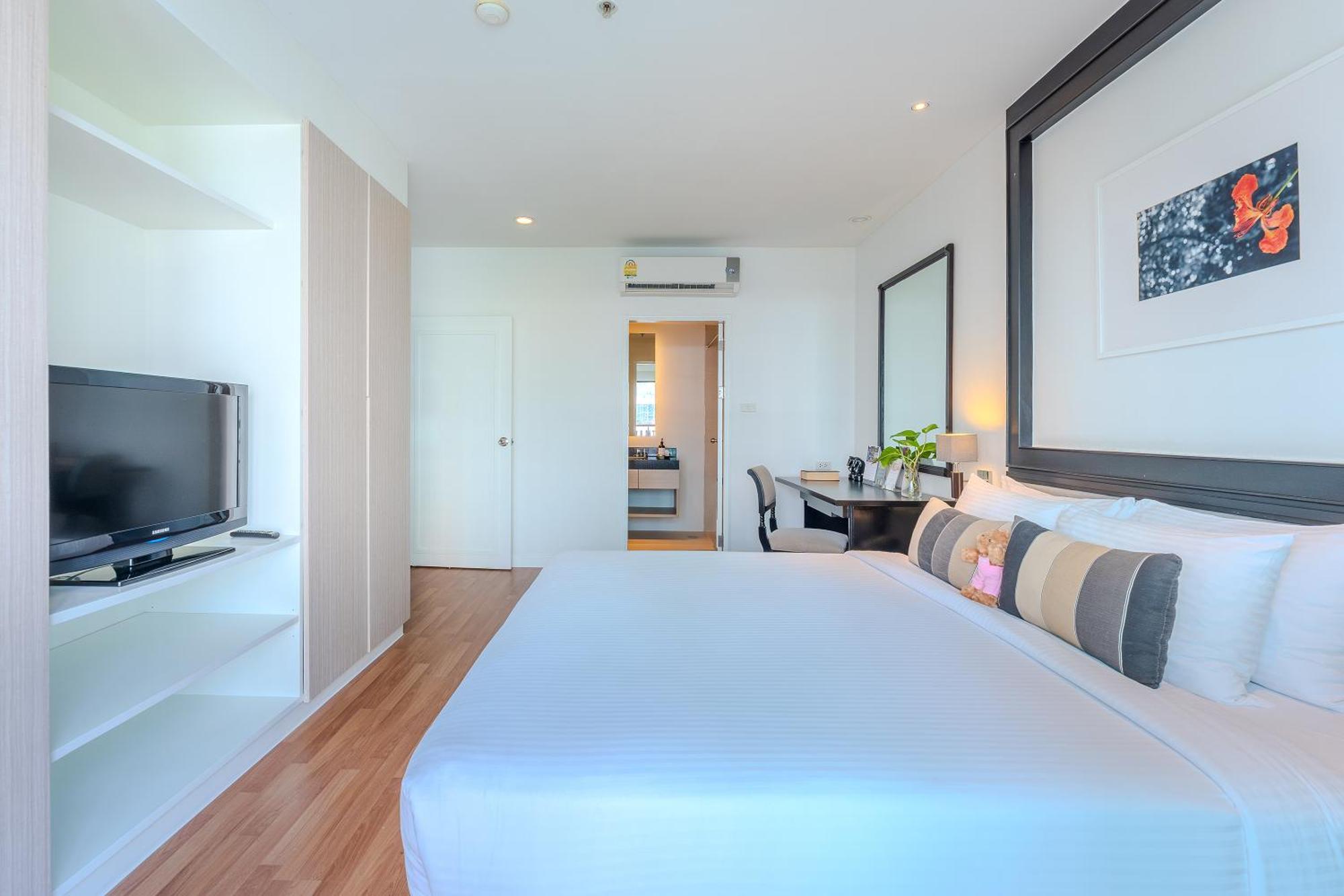 Somerset Park Suanplu - Sha Certified Apartemen