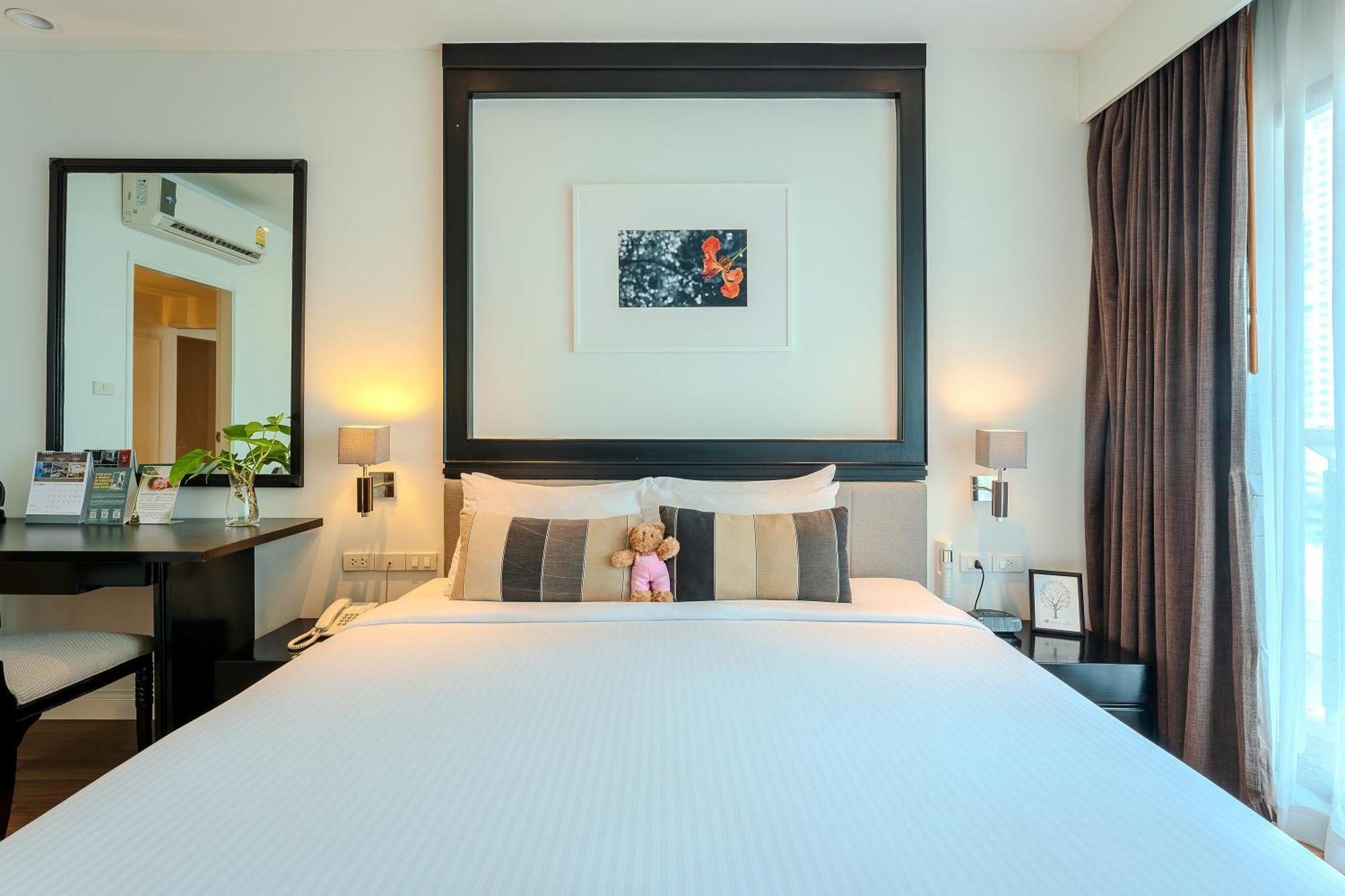 Somerset Park Suanplu - Sha Certified Apartemen